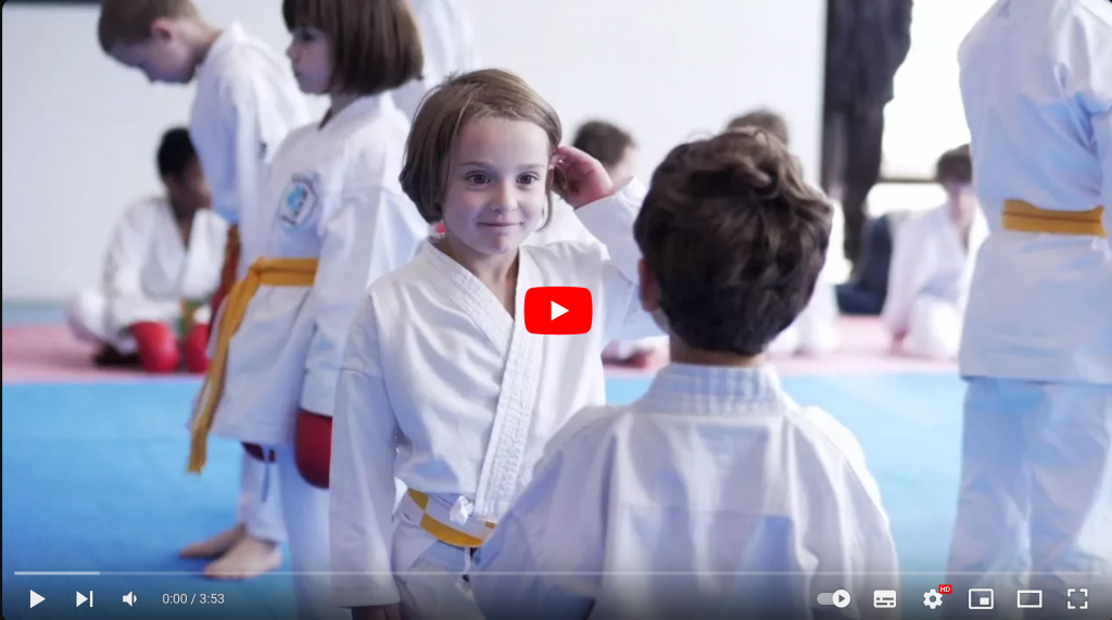 Le karaté, une pratique adaptée aux enfants !