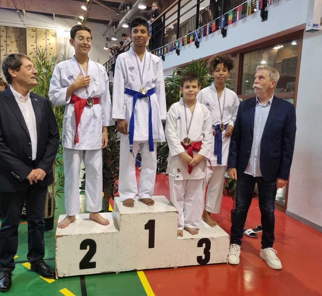 Un Grand Merci à Tous les Bénévoles et Participants !
